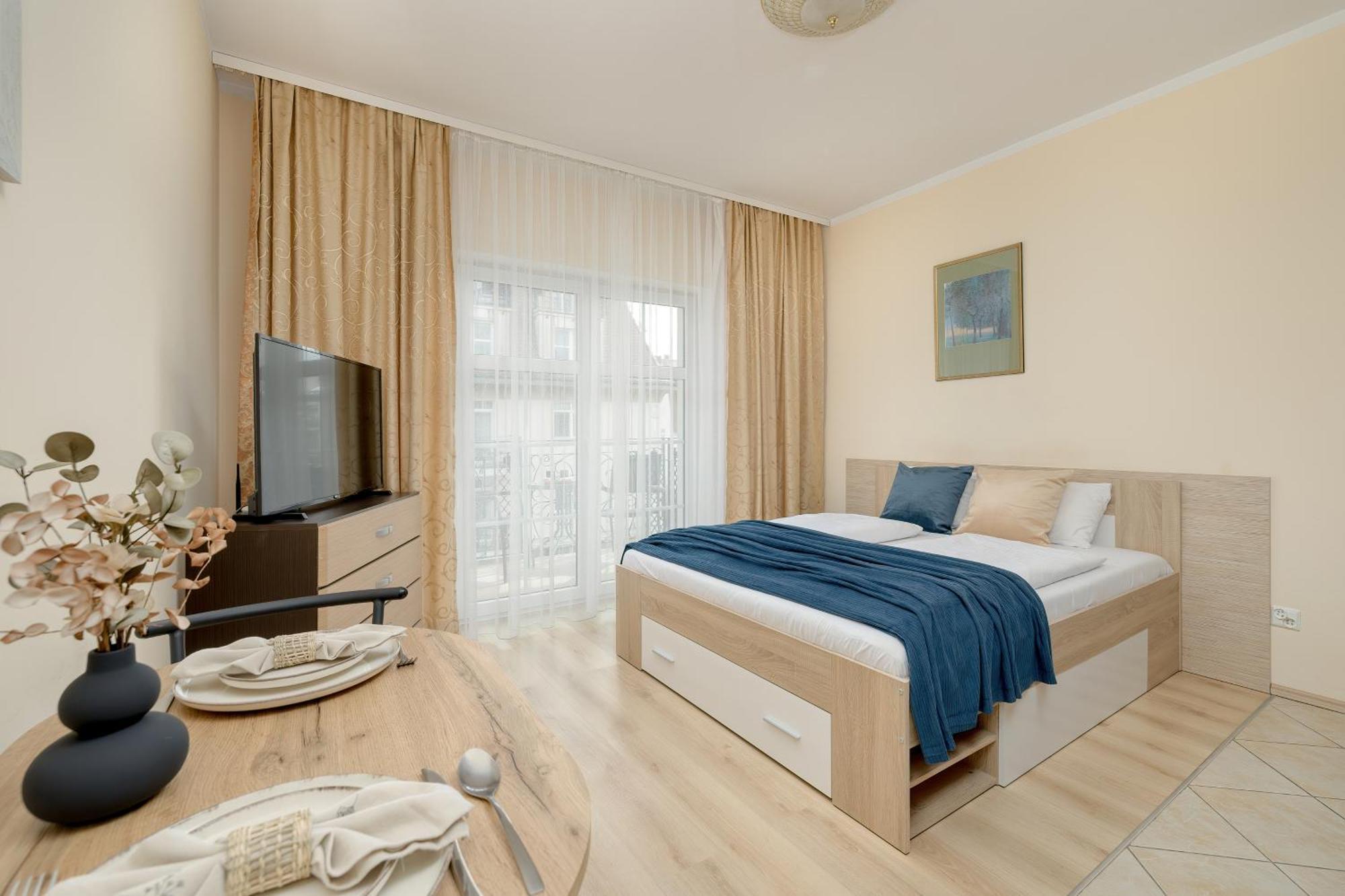 Apartamenty Trzy Korony By Noclegi Renters Świnoujście Eksteriør bilde